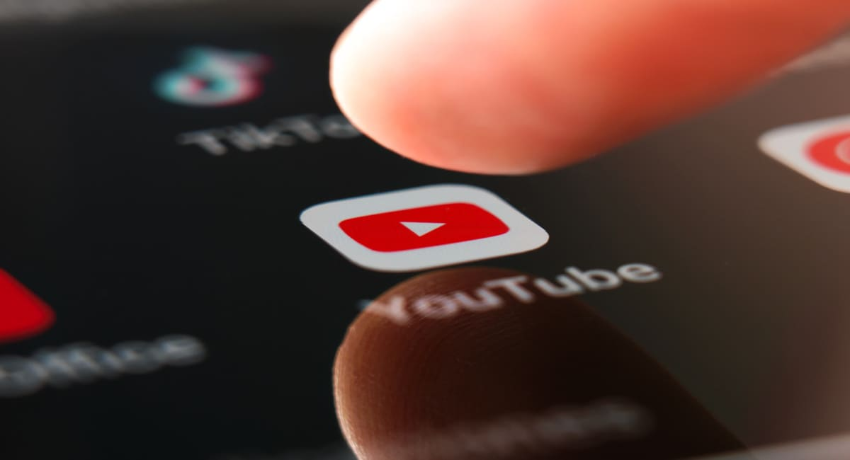 How a Newbie YouTuber Can Increase Airplay and Achieve a Revenue Breakthrough in One Year